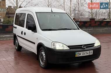 Минивэн Opel Combo 2010 в Ровно