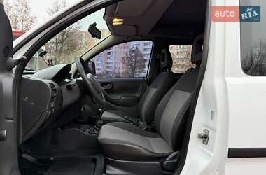 Минивэн Opel Combo 2010 в Ровно