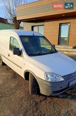 Вантажний фургон Opel Combo 2004 в Смілі