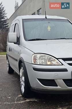 Минивэн Opel Combo 2007 в 