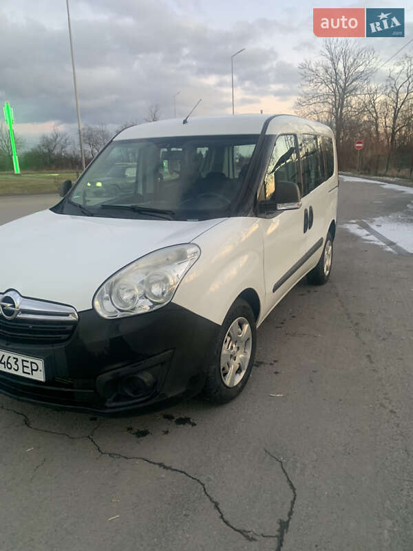 Минивэн Opel Combo 2017 в Черновцах