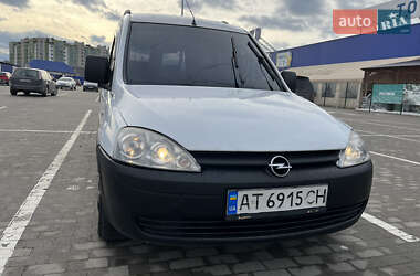 Минивэн Opel Combo 2007 в Калуше