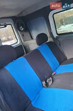 Минивэн Opel Combo 2005 в 