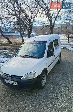 Минивэн Opel Combo 2005 в 