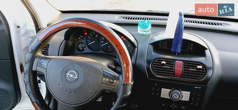 Минивэн Opel Combo 2008 в Изяславе