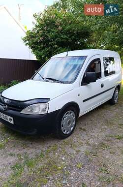 Мінівен Opel Combo 2006 в Чернівцях