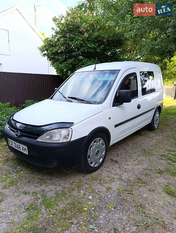 Мінівен Opel Combo 2006 в Чернівцях