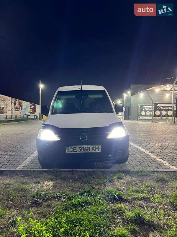 Мінівен Opel Combo 2006 в Чернівцях