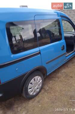 Мінівен Opel Combo 2003 в Березному
