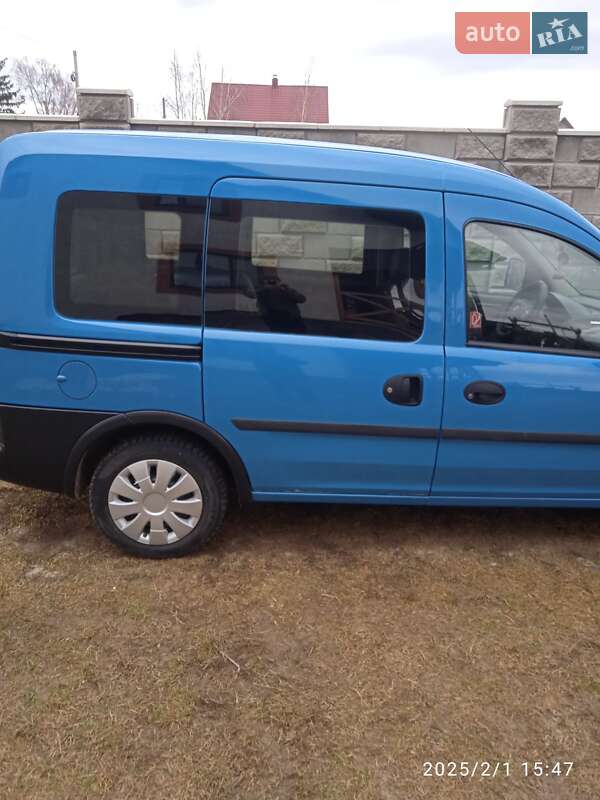 Мінівен Opel Combo 2003 в Березному
