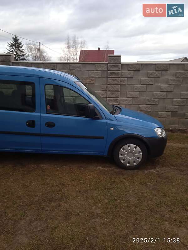 Мінівен Opel Combo 2003 в Березному