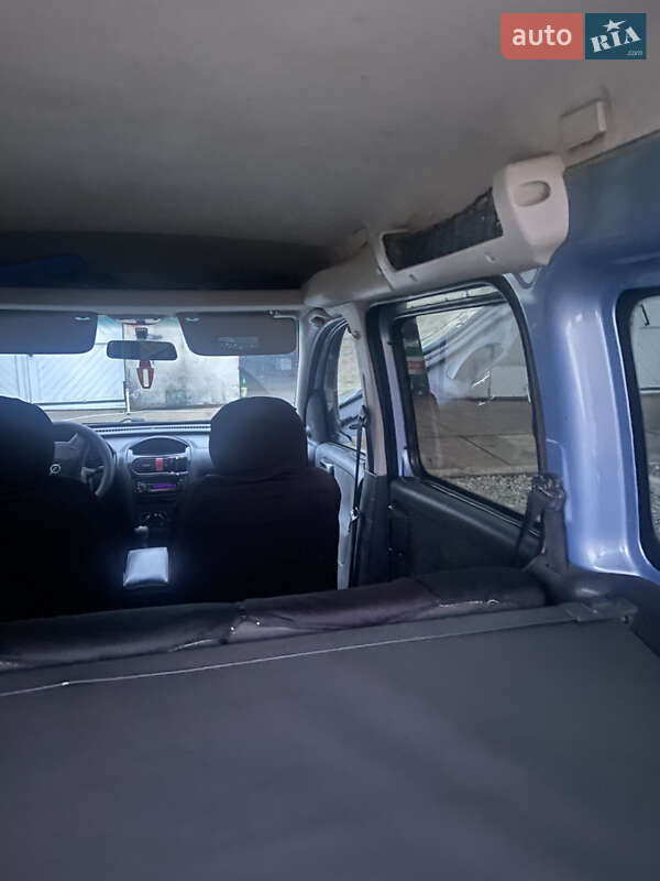 Минивэн Opel Combo 2006 в Заболотове