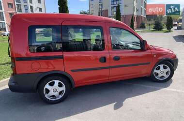 Минивэн Opel Combo 2009 в 