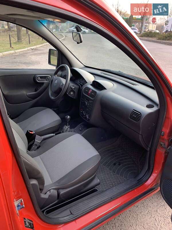 Мінівен Opel Combo 2009 в Рівному