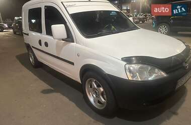 Минивэн Opel Combo 2005 в Вознесенске