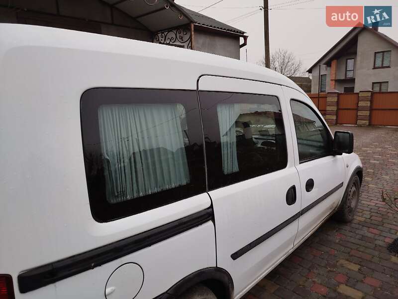 Мінівен Opel Combo 2008 в Старій Вижівці