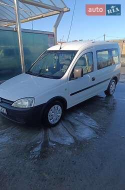 Минивэн Opel Combo 2006 в Дубно