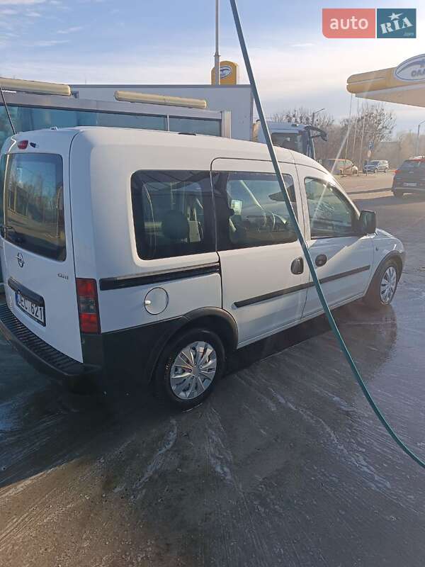 Мінівен Opel Combo 2006 в Дубні фото 3 Мінівен Opel Combo 2006 в Дубні