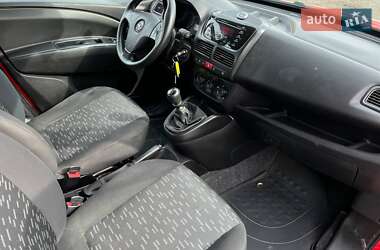 Минивэн Opel Combo 2017 в Ужгороде