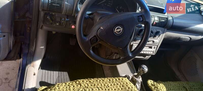 Грузовой фургон Opel Combo 2001 в Сумах