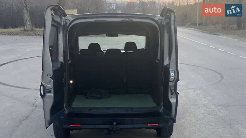 Минивэн Opel Combo 2015 в Киеве