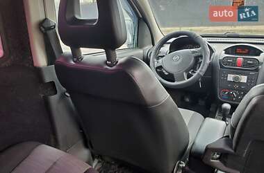 Минивэн Opel Combo 2007 в 