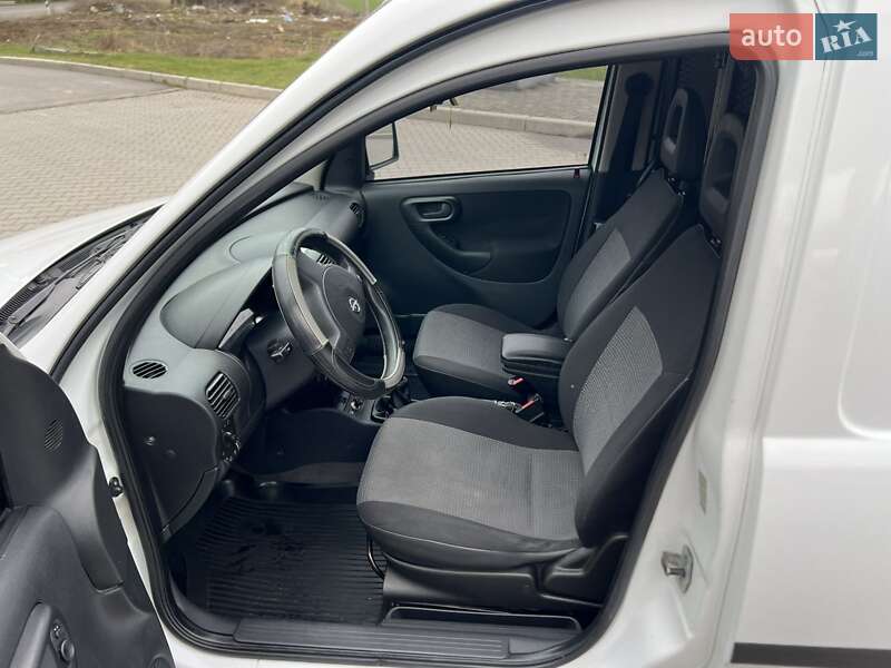 Грузовой фургон Opel Combo 2007 в Красилове