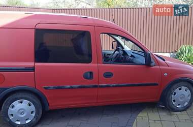 Грузовой фургон Opel Combo 2005 в 
