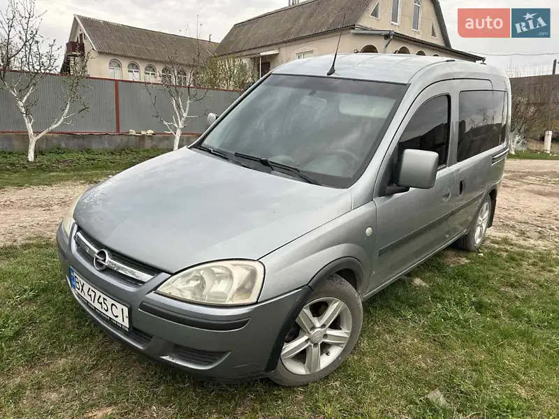 Opel Combo 2010