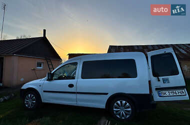 Минивэн Opel Combo 2004 в 