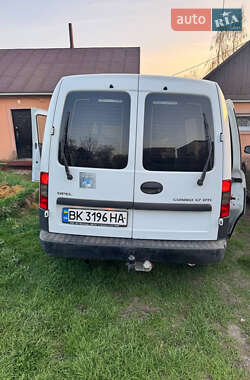 Минивэн Opel Combo 2004 в 