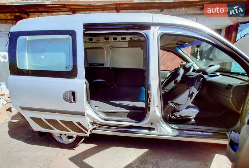 Мінівен Opel Combo 2007 в Києві