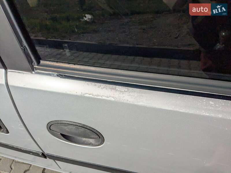 Мінівен Opel Combo 2002 в Києві фото 10 Мінівен Opel Combo 2002 в Києві