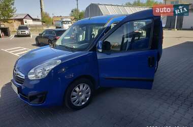 Минивэн Opel Combo 2012 в 