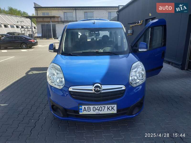 Минивэн Opel Combo 2012 в Виннице