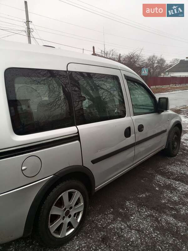 Мінівен Opel Combo 2006 в Полтаві