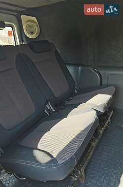 Минивэн Opel Combo 2010 в 