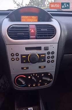 Минивэн Opel Combo 2004 в 