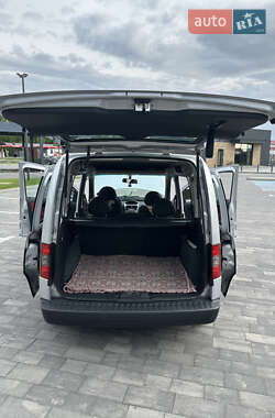 Минивэн Opel Combo 2005 в 