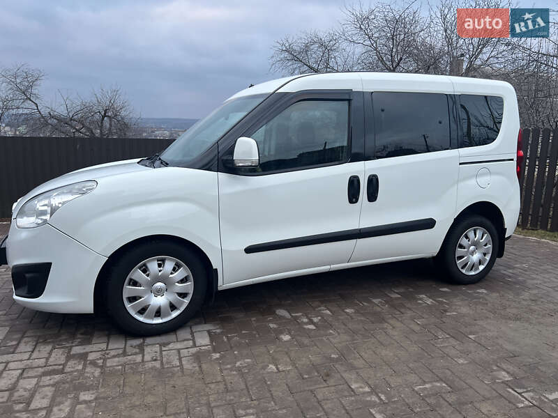 Минивэн Opel Combo 2013 в Тульчине