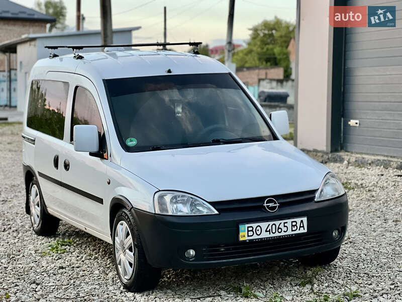 Мінівен Opel Combo 2005 в Тернополі