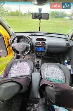 Мінівен Opel Combo 2008 в Білогородці