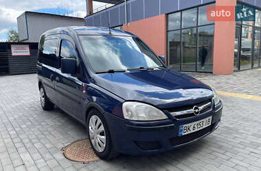 Минивэн Opel Combo 2005 в Луцке