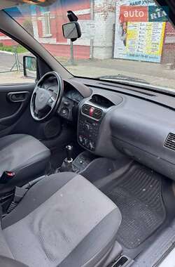 Грузовой фургон Opel Combo 2007 в 