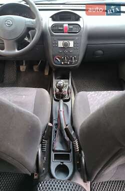 Минивэн Opel Combo 2005 в 