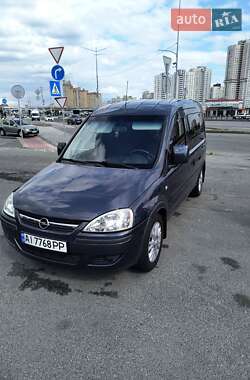 Мінівен Opel Combo 2010 в Києві