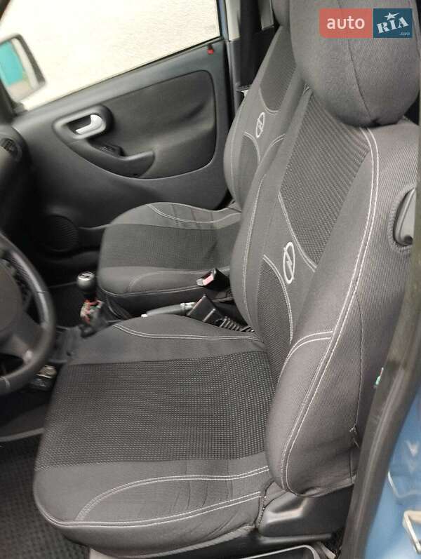 Мінівен Opel Combo 2006 в Сумах