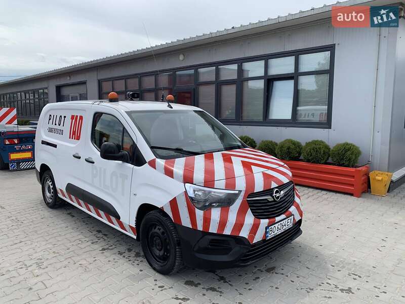 Грузовой фургон Opel Combo 2021 в Волочиске