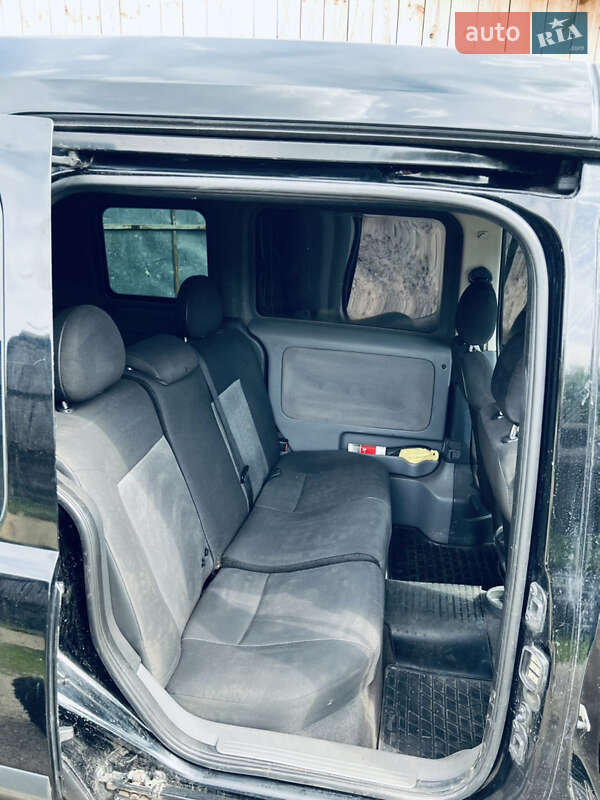 Мінівен Opel Combo 2006 в Батурині
