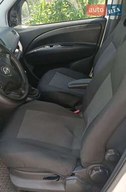 Грузовой фургон Opel Combo 2012 в 